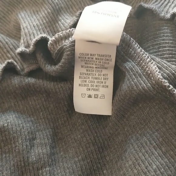 Aerie rib tank top with lettuce hem - Picture 6 of 8